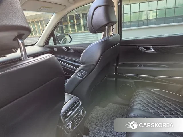 Genesis GV80 id 2997306 из Кореи 18