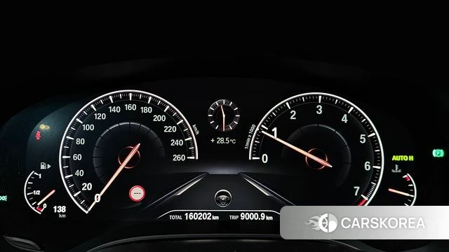 BMW 5 Series (G30) id 4520093 из Кореи 18