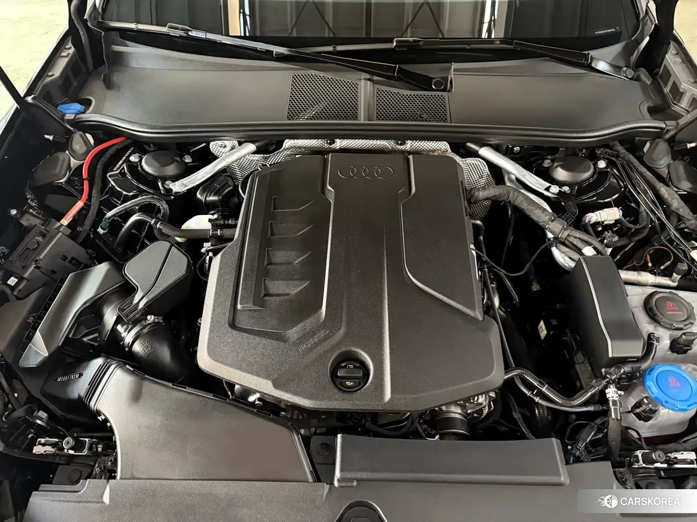 Audi A6L id 4547435 из Китая 14