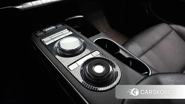 Genesis GV70 id 3655574 из Кореи 18