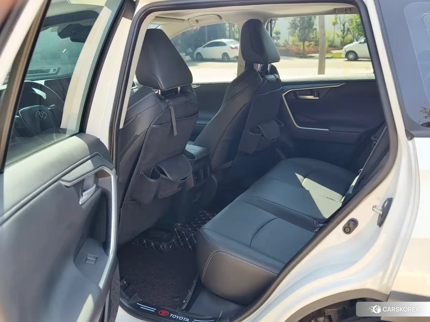 Toyota Wildlander id 4628214 из Китая 30