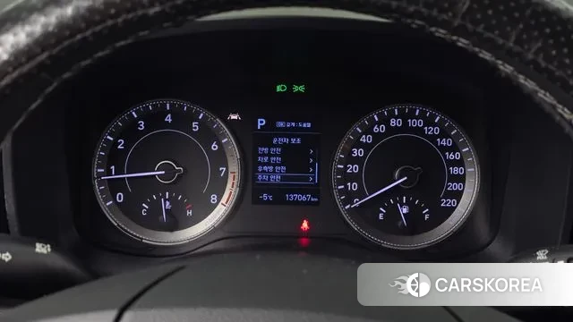 Hyundai Venue id 3607911 из Кореи 18