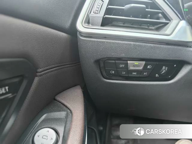 BMW 3 series id 4275449 из Китая 17