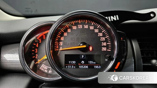 Mini Cooper D id 4642941 из Кореи 28
