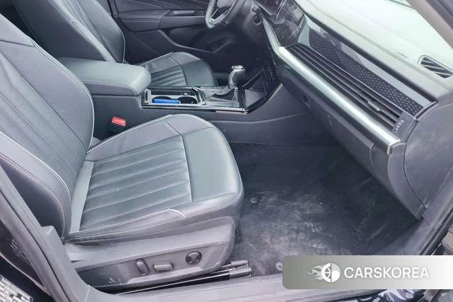 Volkswagen Passat id 4257702 из Китая 12