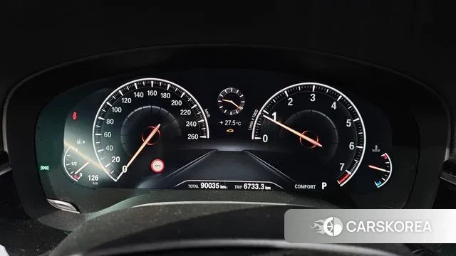 BMW 5 Series (G30) id 3150073 из Кореи 18