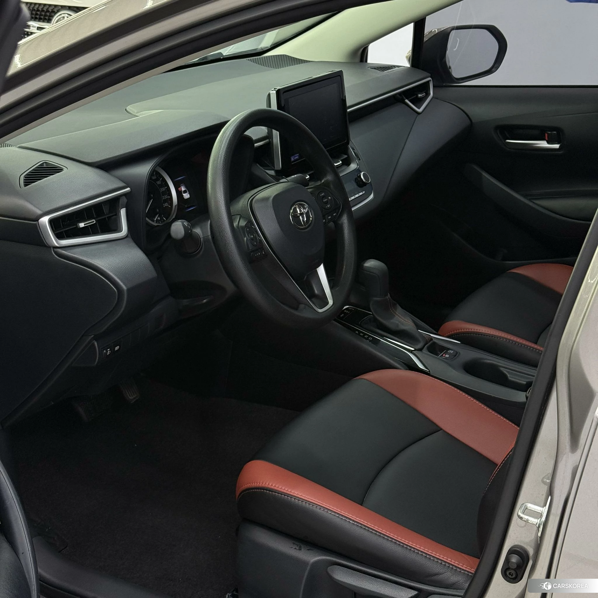 Toyota Corolla id 4426474 из Китая 16