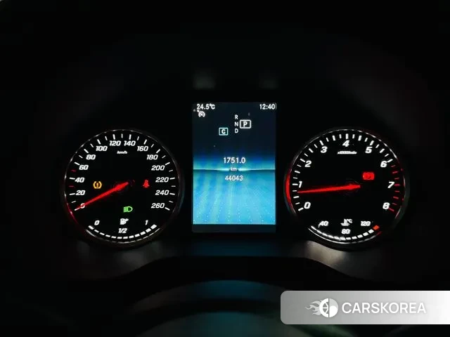 Mercedes-Benz C-Class W205 id 3220389 из Кореи 18