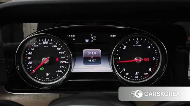 Mercedes-Benz E-Class W213 id 3514833 из Кореи 18