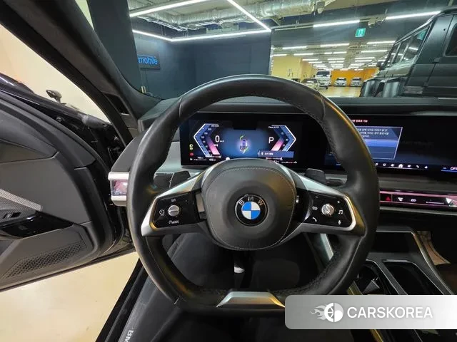 BMW 7 Series (G70) id 3615206 из Кореи 18