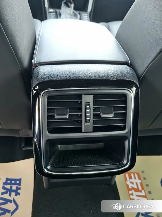 Volkswagen Passat id 4366135 из Китая 10