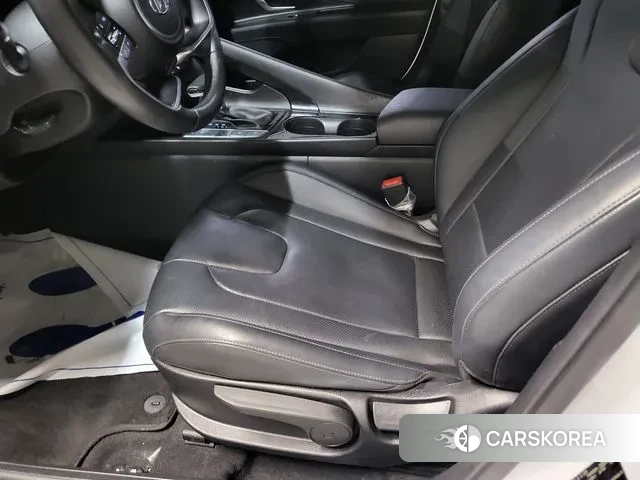 Hyundai Avante (CN7) id 3616444 из Кореи 17