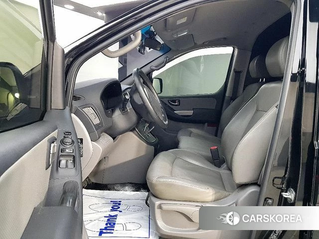 Hyundai The New Grand Starex id 3936357 из Кореи 18