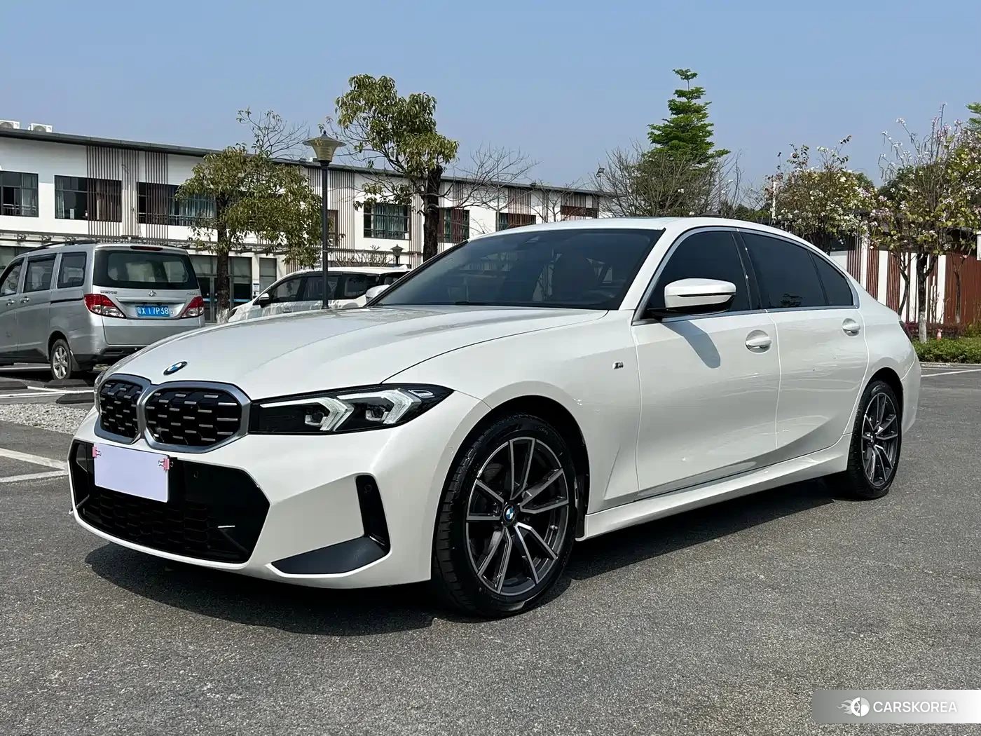 BMW 3 series id 4570356 из Китая 36