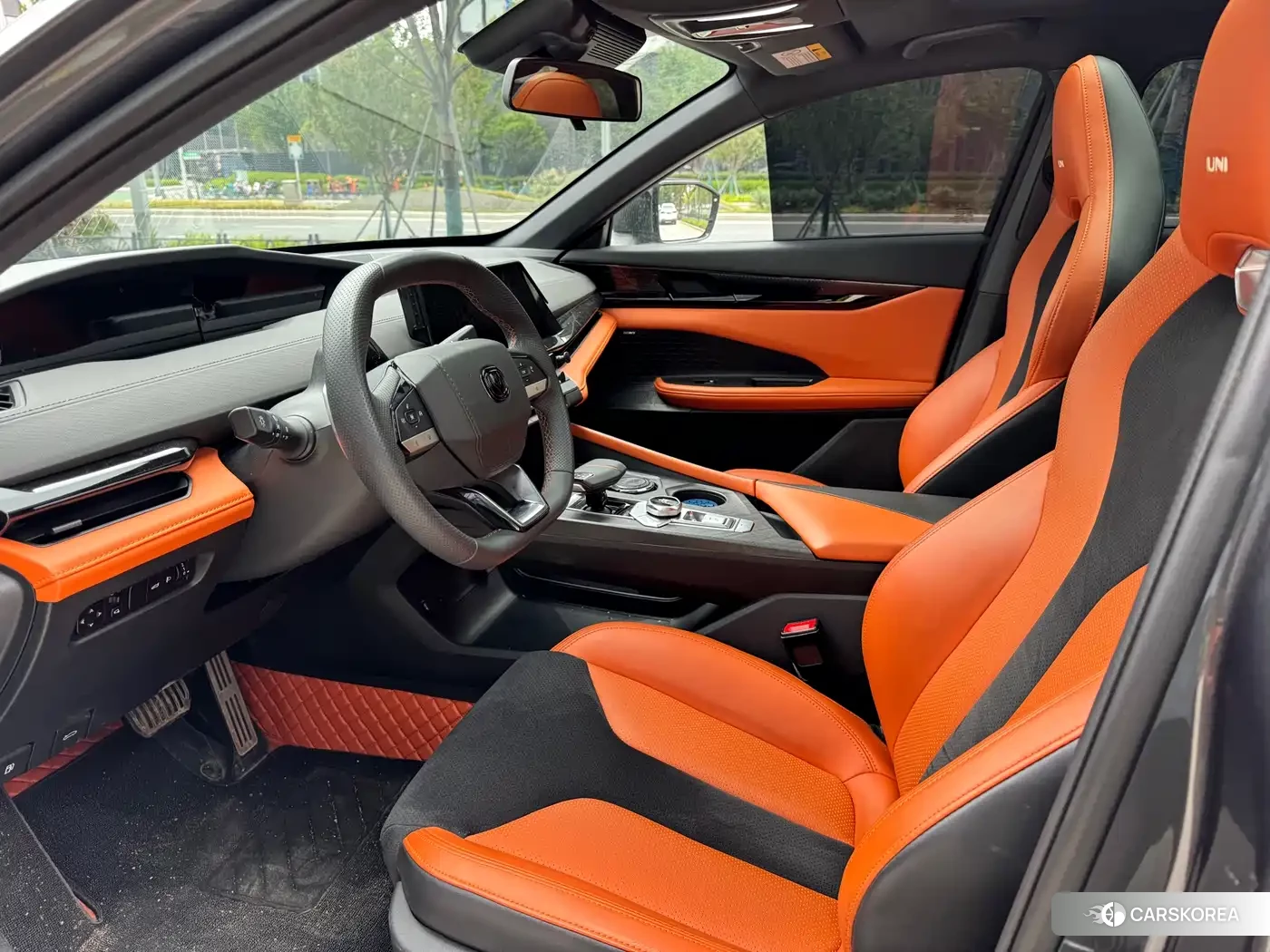 Chang'an Changan UNI-V id 4546010 из Китая 13