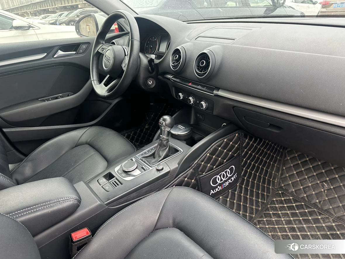 Audi A3 id 4420794 из Китая 8