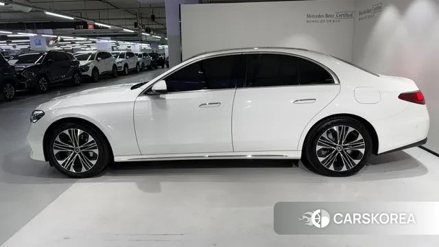 Mercedes-Benz E-Class W214 id 3638712 из Кореи 18