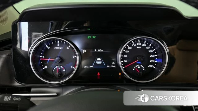 Kia Carnival 4th generation id 4330013 из Кореи 18