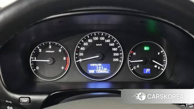 Hyundai The New Grand Starex id 3760639 из Кореи 18