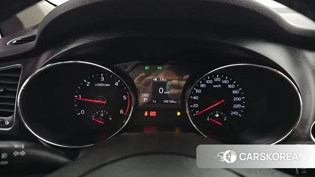 Kia The New Carnival id 3677192 из Кореи 18