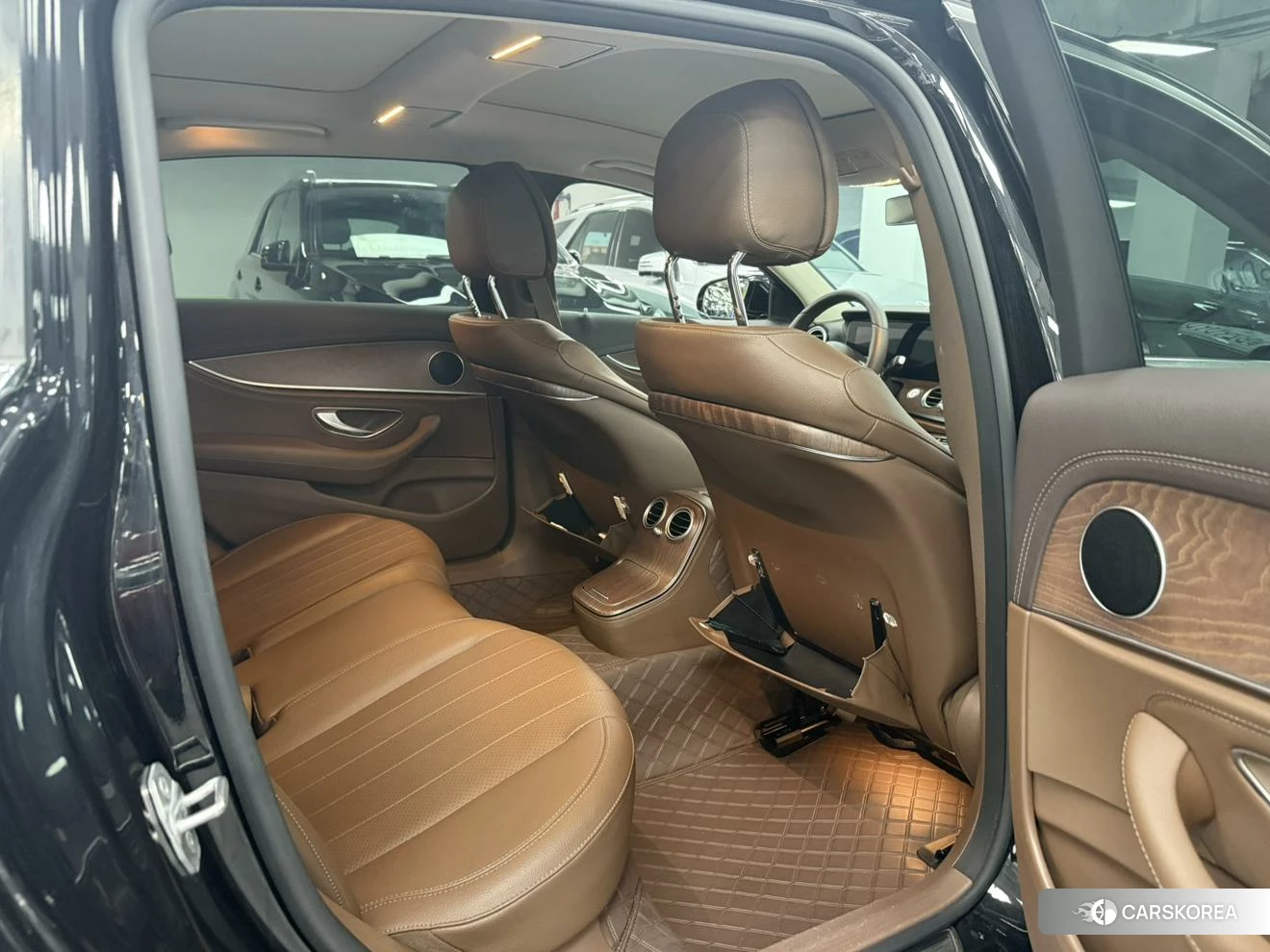 Mercedes-Benz E-class id 4426876 из Китая 15