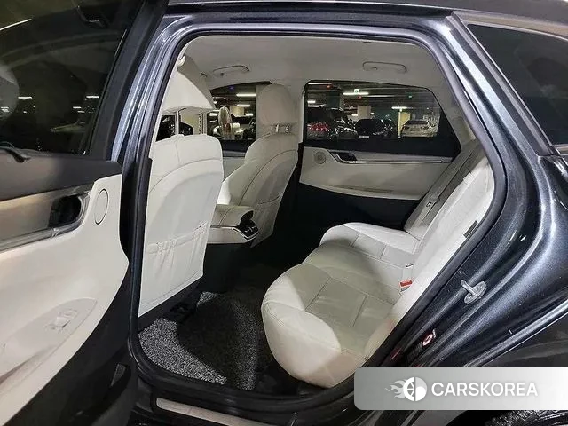 Hyundai The New Grandeur IG Hybrid id 3295327 из Кореи 18