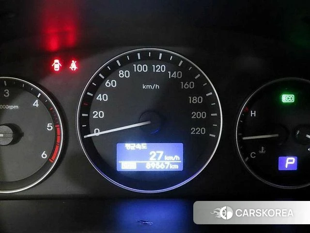 Hyundai The New Grand Starex id 4536419 из Кореи 18