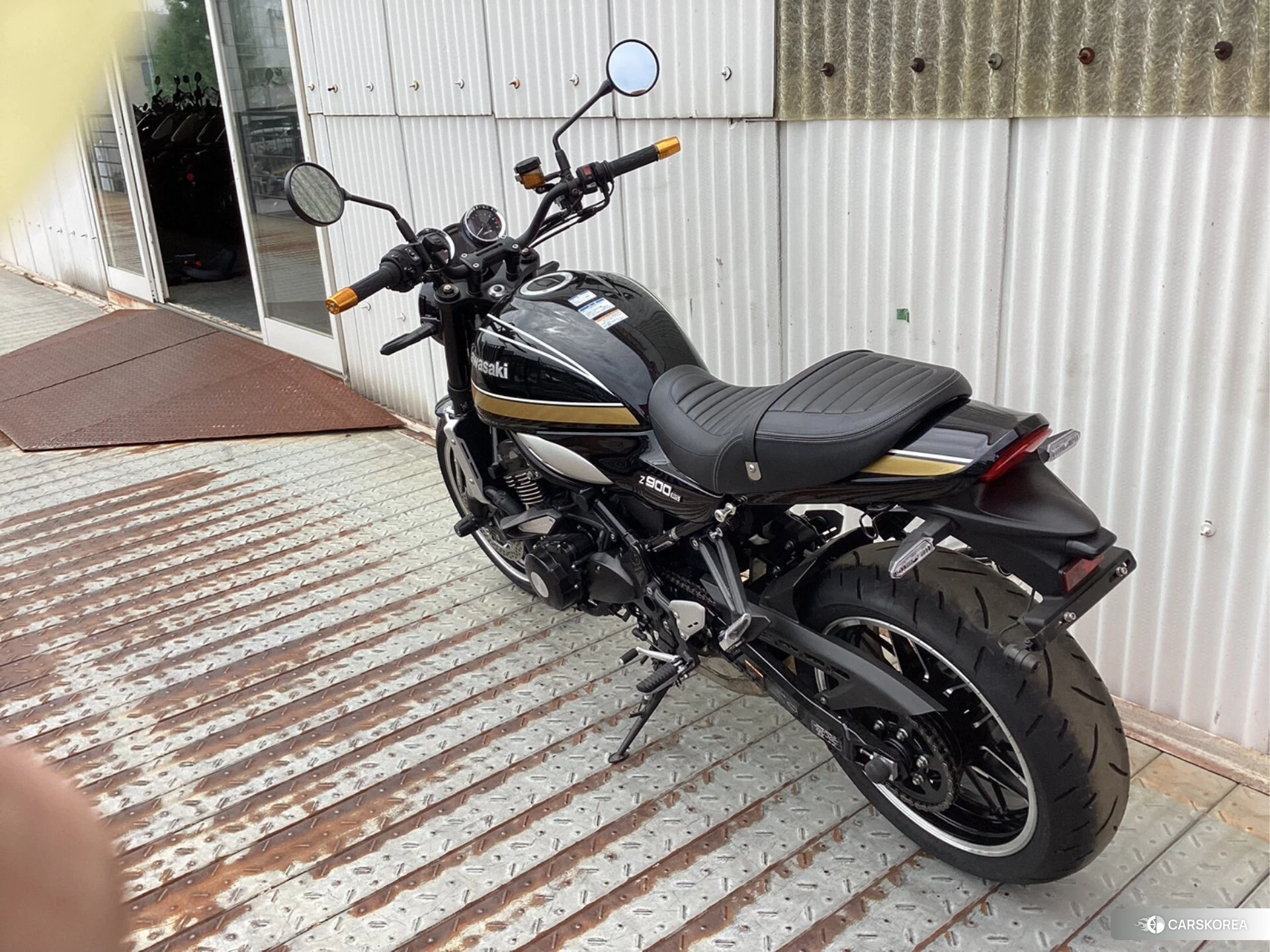 Kawasaki Z900RS id 3950369 из Японии 9