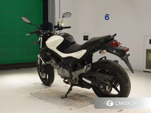 Suzuki GLADIUS 650 id 4341386 из Японии 8