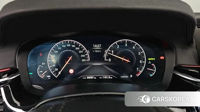 BMW 5 Series (G30) id 4196820 из Кореи 18