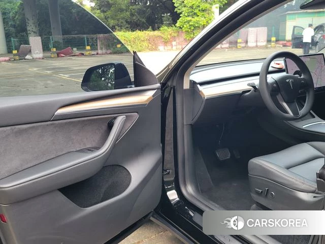 Tesla Model Y id 3939385 из Китая 22