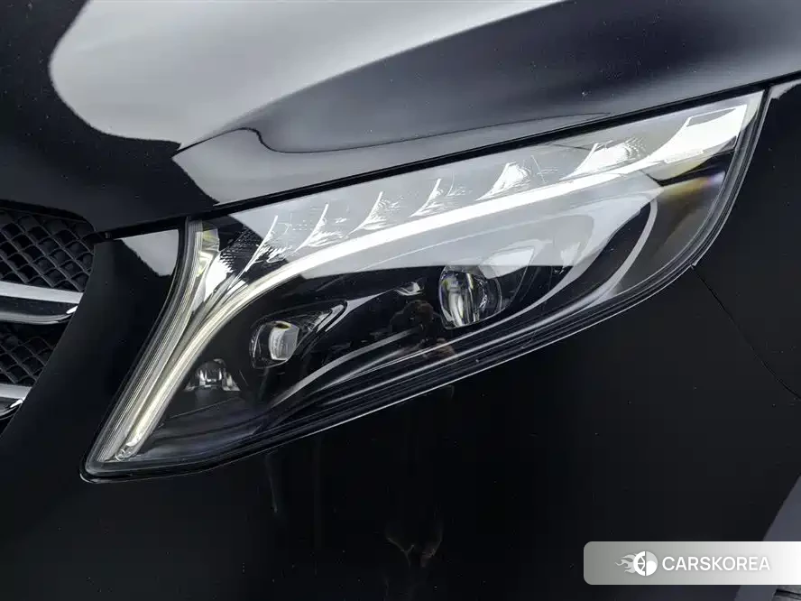 Mercedes-Benz V-Class id 4600799 из Китая 23