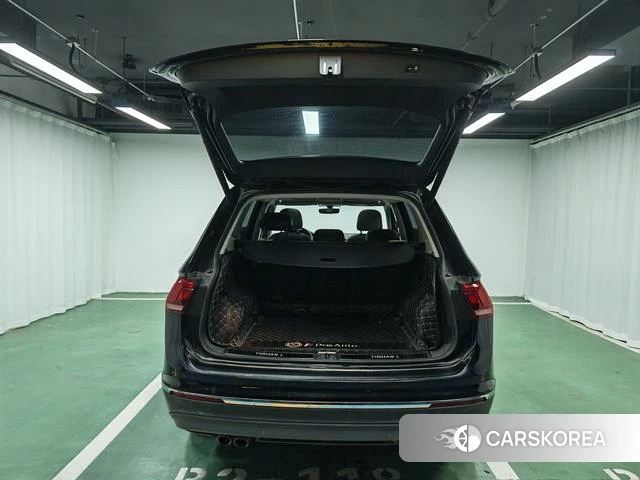 Volkswagen Tiguan L id 4208370 из Китая 18