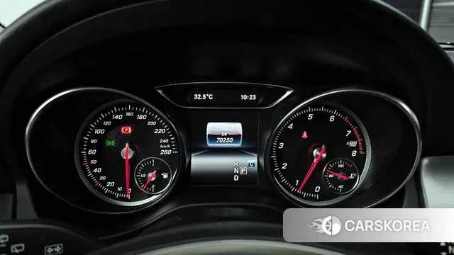 Mercedes-Benz GLA-Class X156 id 2990969 из Кореи 18