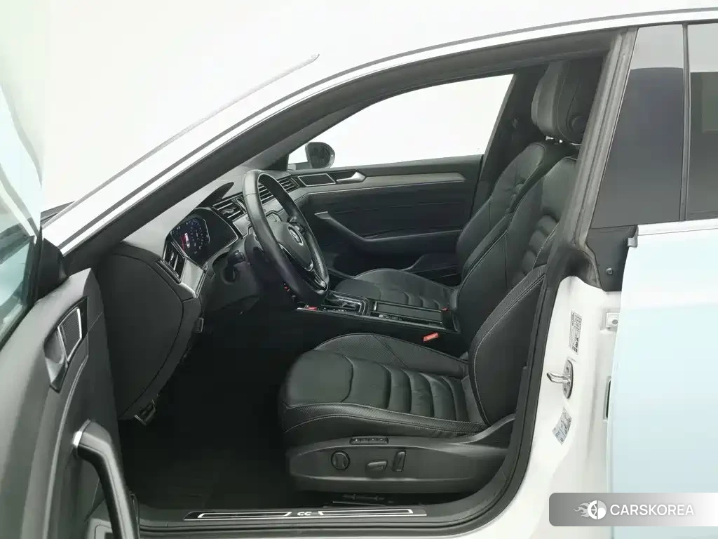 Volkswagen Arteon (CC) id 4629163 из Китая 22