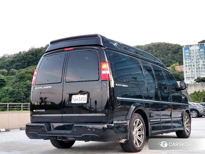 Chevrolet Express Van id 1918775 из Кореи 18