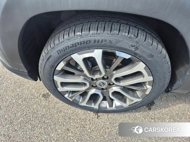 Ssangyong Torres id 3914904 из Кореи 18