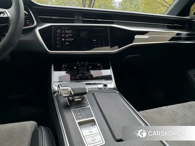 Audi A6L id 4348808 из Китая 13