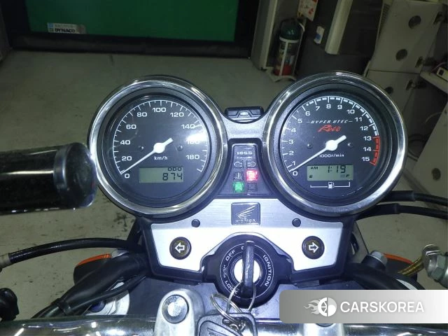 Honda CB400SF id 4184245 из Японии 32
