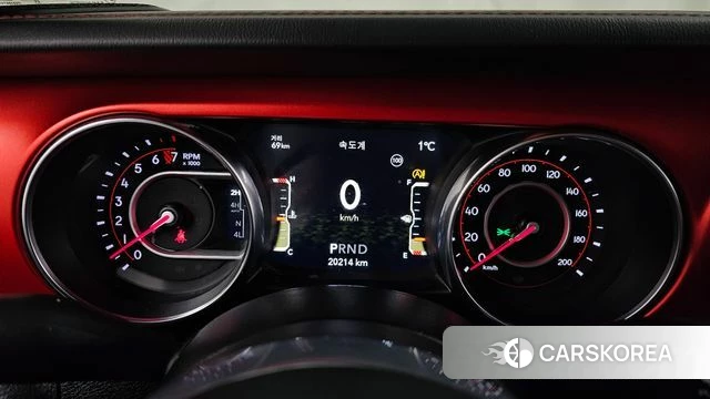 Jeep Gladiator (JT) id 3800596 из Кореи 18