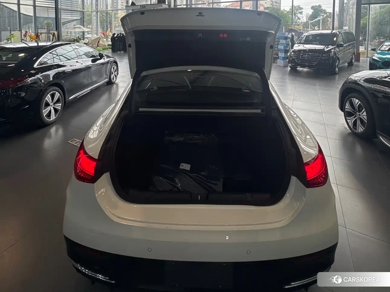 Mercedes-Benz EQE id 4538810 из Китая 11
