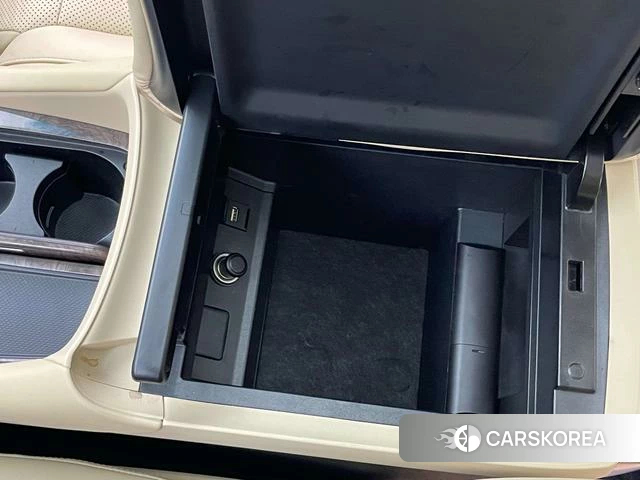 Toyota Elfa id 4257355 из Китая 45