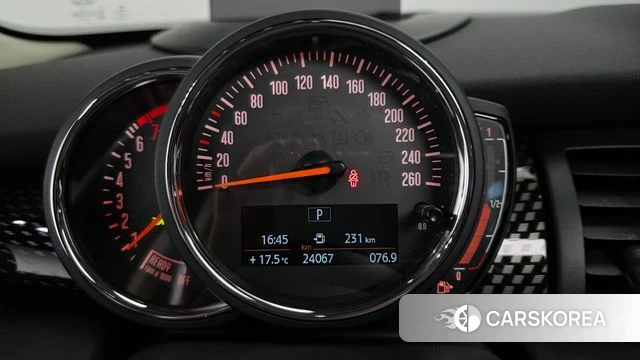 Mini Cooper S id 4310564 из Кореи 28