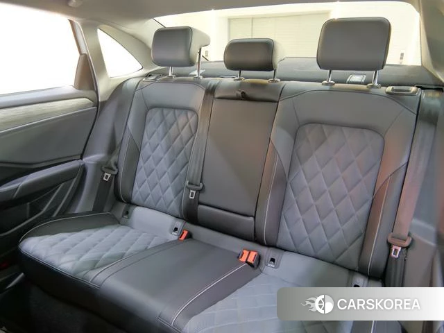 Volkswagen Sagitar id 4221348 из Китая 17