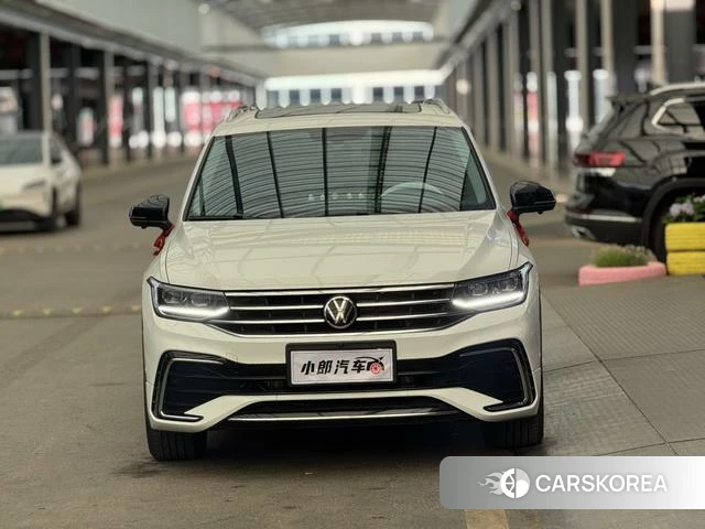 Volkswagen Tiguan L id 4307494 из Китая 11