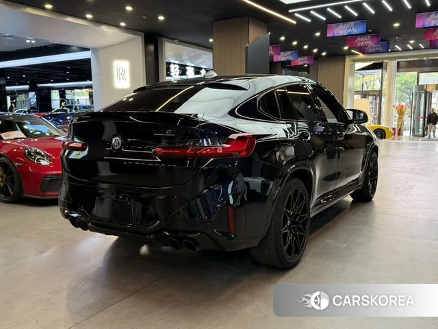 BMW X4 M id 4263416 из Китая 8