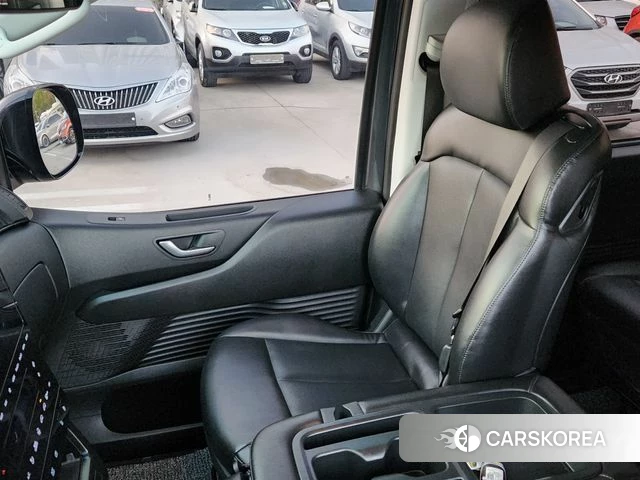 Hyundai Staria id 3897390 из Кореи 18