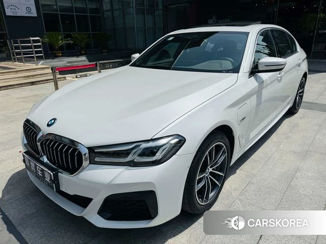 BMW 5 series PHEV id 4265791 из Китая 14