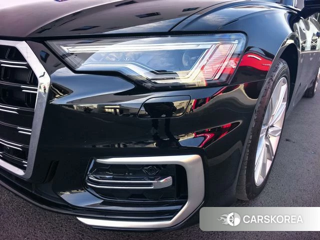 Audi A6L id 4314696 из Китая 32