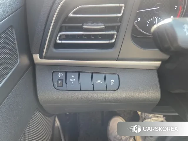 Hyundai The New Avante AD id 3502137 из Кореи 16